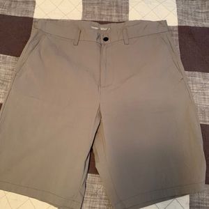 Old navy Golf Shorts size 36